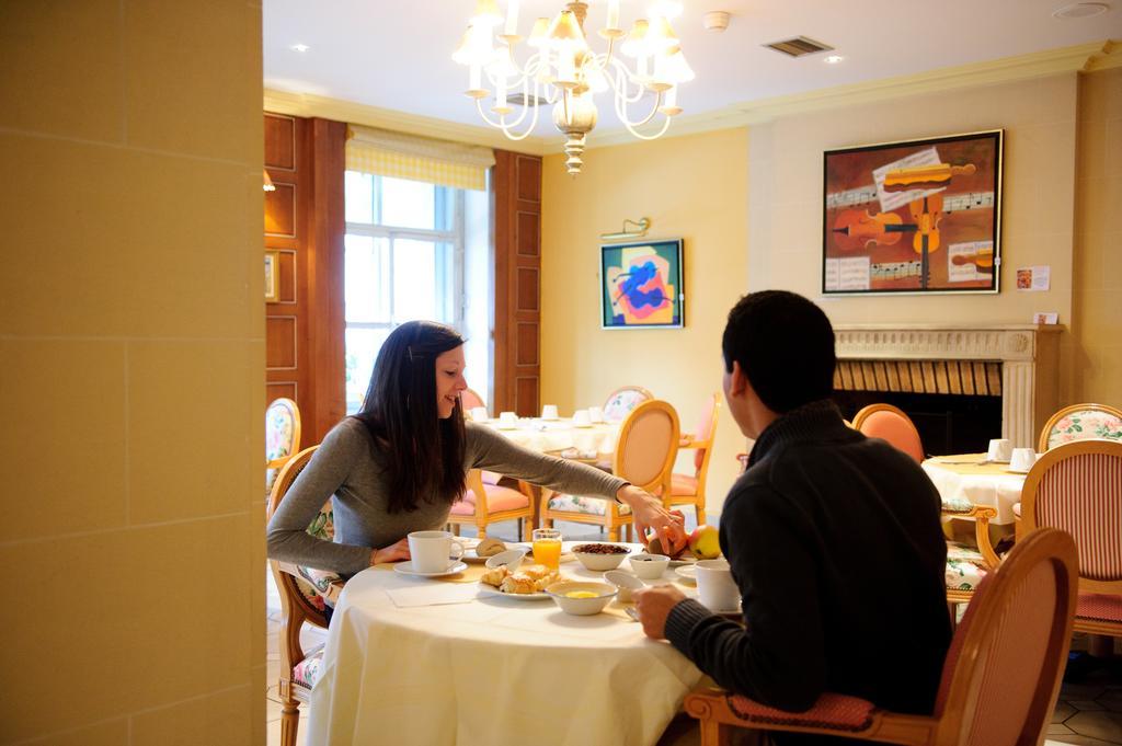 Le Grand Hotel Saint-Quentin  Eksteriør billede