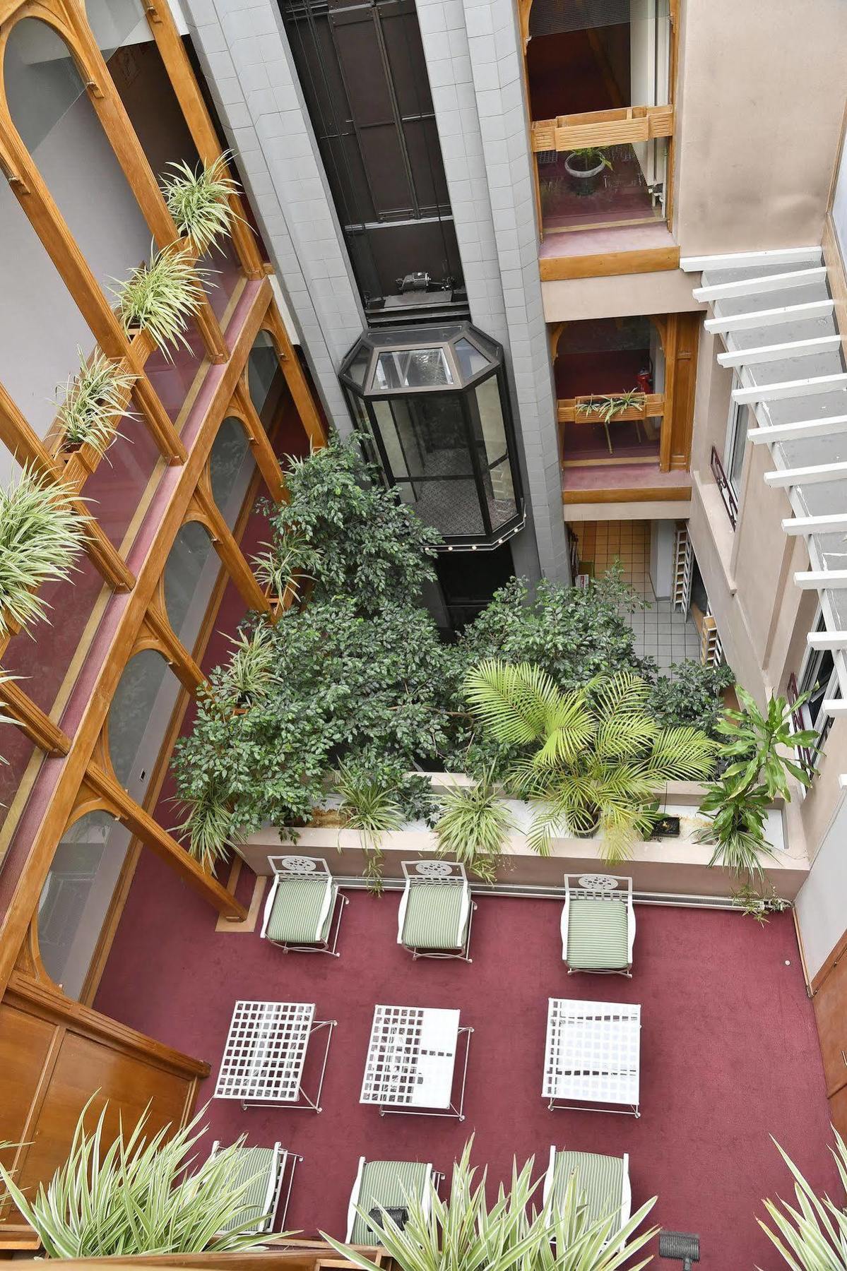 Le Grand Hotel Saint-Quentin  Eksteriør billede